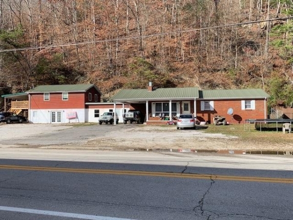 Listing Image #1 - Others for sale at 292 Maple, Salyersville KY 41465