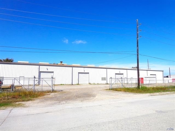 Listing Image #3 - Industrial for sale at 3517 Industrial Ave. A, Houma LA 70363