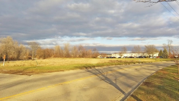 Listing Image #2 - Land for sale at 1400 Fort Jesse Road, Normal IL 61761