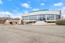 Retail property for sale in Milford, CT