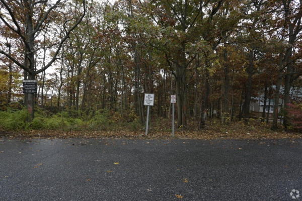 Listing Image #2 - Land for sale at VL Versa Pl, Shirley NY 11967