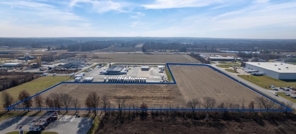 Listing Image #3 - Land for sale at 0000 E Margaret Drive, Terre Haute IN 47802