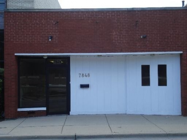 Listing Image #1 - Office for sale at 7848 N Lincoln ave, Skokie IL 60169