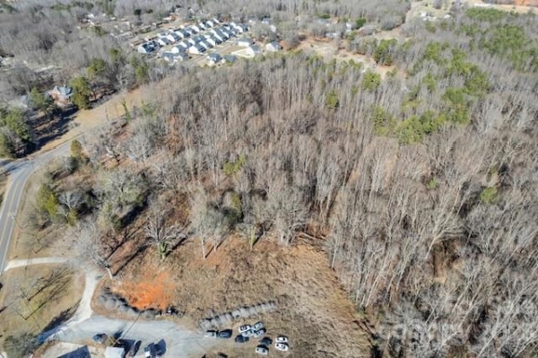 Listing Image #2 - Retail for sale at 114 Costner School Road, Bessemer City NC 28016