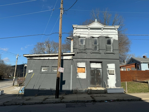 Listing Image #2 - Others for sale at 1664 Frederick Ave, Cincinnati OH 45223