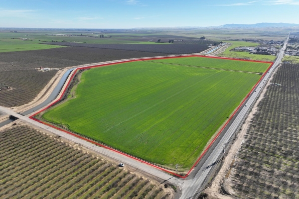 Listing Image #2 - Land for sale at Santa Nella Boulevard, Santa Nella CA 95322