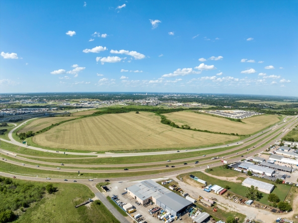 Listing Image #1 - Land for sale at 256.24 Acres on IH 35 & Hwy 6, Waco TX 76706