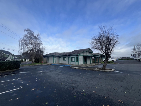 Listing Image #3 - Office for sale at 2715 Hubbard Lane, Eureka CA 95501