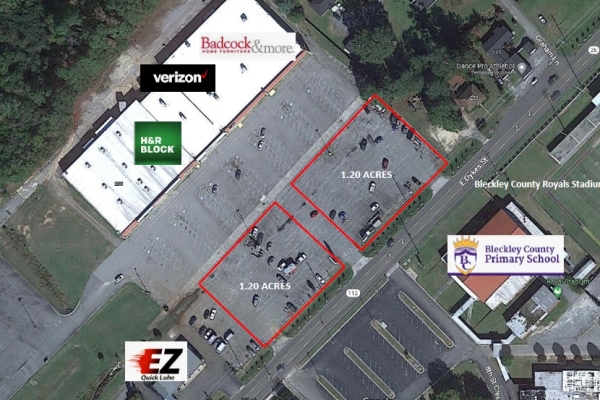 Listing Image #1 - Land for sale at East Dykes Street left lot, Cochran GA 31014