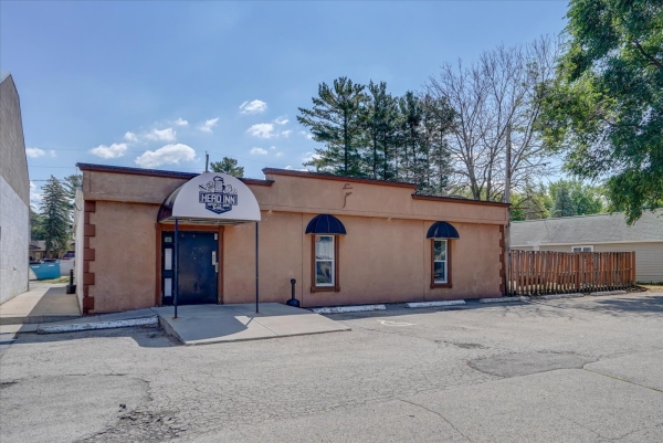 Listing Image #1 - Business for sale at 532 N Highway 51, Poynette WI 53955