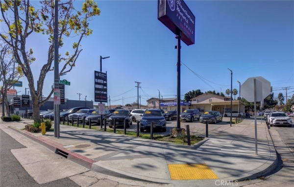 Listing Image #1 - Others for sale at 16301 W Hawthorne Boulevard, LAWNDALE CA 90260