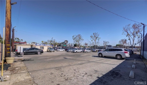 Listing Image #3 - Others for sale at 16301 W Hawthorne Boulevard, LAWNDALE CA 90260