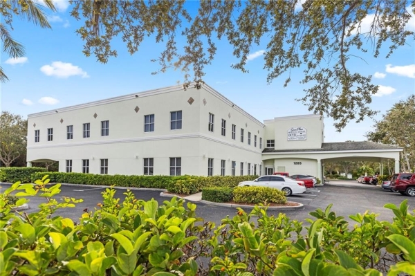 Listing Image #2 - Office for sale at 1285 36th Street , 2-C, Vero Beach FL 32960