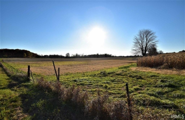 Listing Image #2 - Others for sale at 18507 Fogel Road, Churubusco IN 46723
