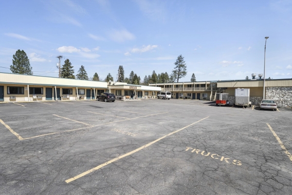Listing Image #3 - Others for sale at 924 W Highway 2 Hwy, Newport WA 99156