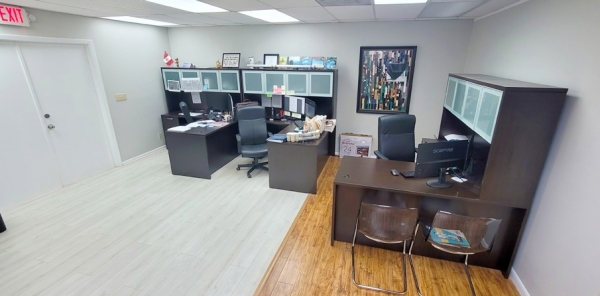 Listing Image #8 - Office for sale at 12296 Wiles Road, Coral Springs FL 33076