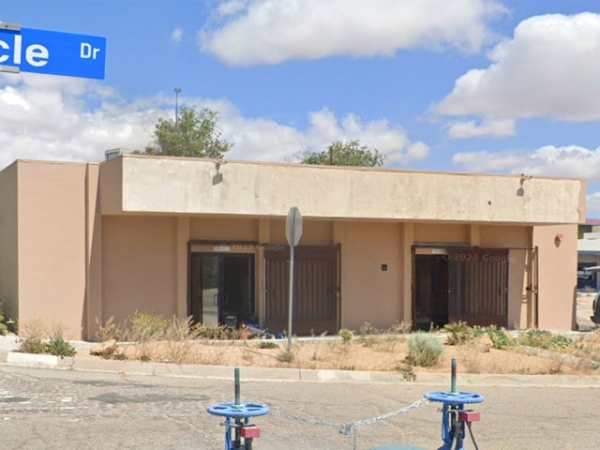 Listing Image #1 - Retail for sale at 16424 Victor Street, Victorville CA 92395