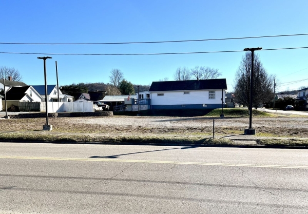 Listing Image #1 - Land for sale at 589 General Hartinger Parkway, Middleport OH 45760