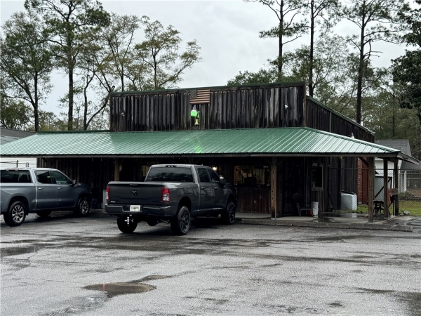 Listing Image #2 - Retail for sale at 7154 Highway 110 Other W, Hortense GA 31543