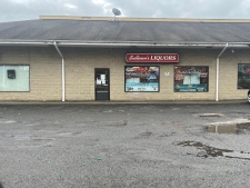 Retail for sale in Waterbury, CT