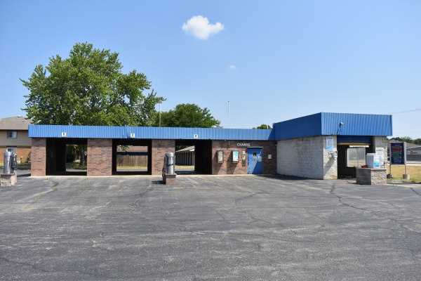 Listing Image #1 - Retail for sale at 631 S Janesville St, Milton WI 53563