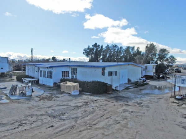 Listing Image #3 - Industrial for sale at 8201 Sierra Hwy, Mojave CA 93501