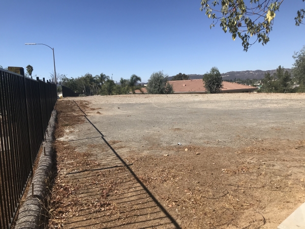 Listing Image #1 - Industrial for sale at 2458 Auto Park Way, Escondido CA 92029