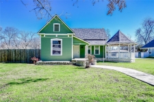 Listing Image #2 - Others for sale at 512 N Travis Street, Granbury TX 76048