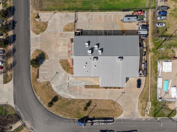 Listing Image #2 - Industrial for sale at 318 Depot Dr, Waco TX 76712