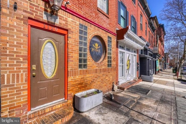 Listing Image #3 - Others for sale at 1120 Hollins Street, Baltimore MD 21223