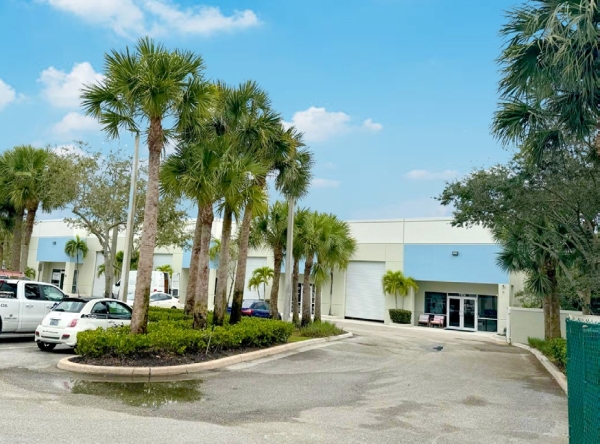 Listing Image #5 - Office for sale at 7940 SW Jack James Dr, Stuart FL 34997