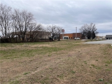 Listing Image #3 - Others for sale at 2368 Robinson  AVE, Springdale AR 72764
