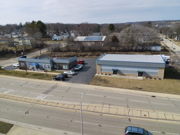 Listing Image #2 - Industrial for sale at 946 & 966 Center Ave, Janesville WI 53546