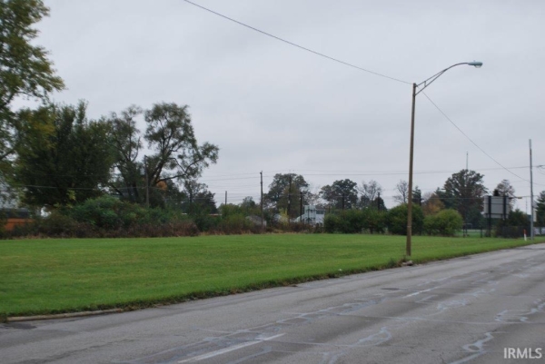 Listing Image #3 - Land for sale at 2400 Blk W McGalliard Road, Muncie IN 47304