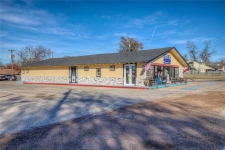 Retail property for sale in Sulphur Springs, TX