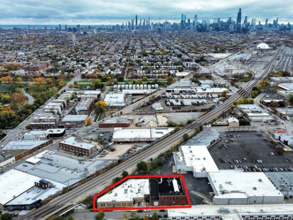 Listing Image #2 - Industrial for sale at 859-901 N Spaulding Ave, Chicago IL 60651