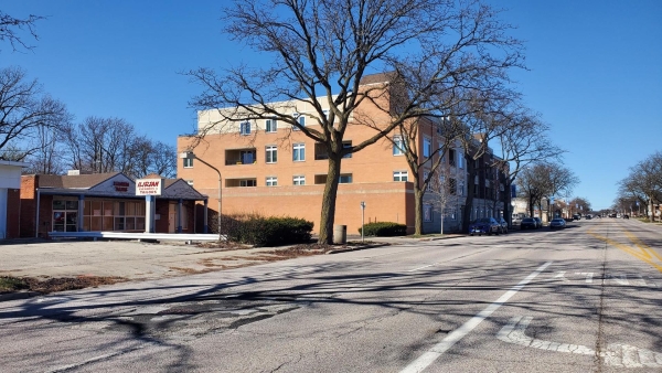 Listing Image #2 - Office for sale at 1154 N Waukegan Road, Glenview IL 60025