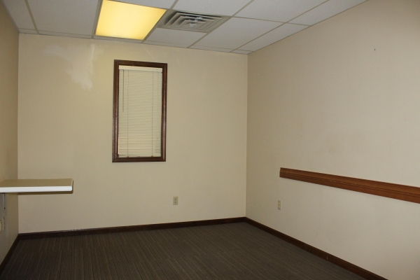 Listing Image #3 - Office for sale at 82 Seaway Drive, Norton Shores MI 49444
