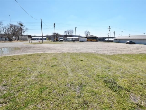 Listing Image #3 - Others for sale at W Main Street, Hulbert OK 74441