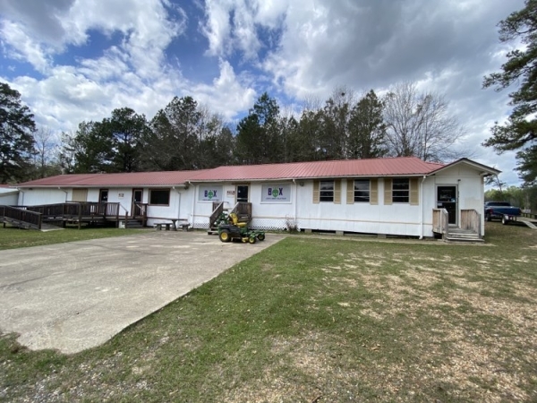 Listing Image #1 - Others for sale at 450 Entrance Rd, Leesville LA 71446