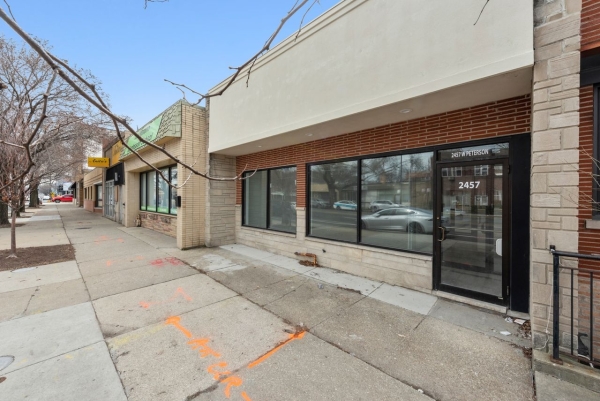 Listing Image #2 - Office for sale at 2457 W Peterson Ave, Chicago IL 60659