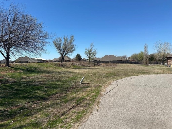 Listing Image #2 - Land for sale at Riata Circle, TUTTLE OK 73089