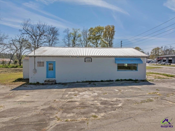 Listing Image #3 - Others for sale at 131 S Jackson St, Hawkinsville GA 31036