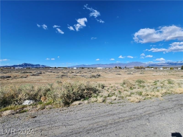 Listing Image #2 - Land for sale at 1461 East Nevada Highway 372, Pahrump NV 89048