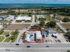 Listing Image #1 - Retail for sale at 936 S Us Highway 1, Fort Pierce FL 34950