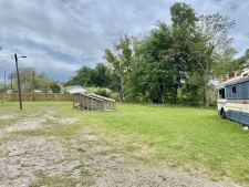 Listing Image #2 - Land for sale at 1201 Hwy 90 E, Vinton LA 70668