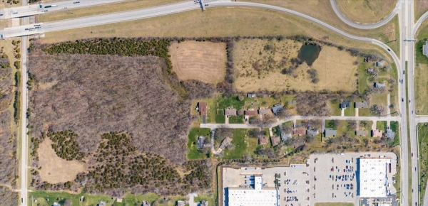 Listing Image #3 - Land for sale at 10332 Parallel Parkway, Kansas City KS 66109