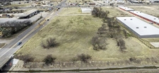 Listing Image #2 - Land for sale at 2332 S 18th St, Waco TX 76706