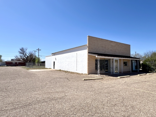 Listing Image #2 - Office for sale at 1516 Thornton, Clovis NM 88101