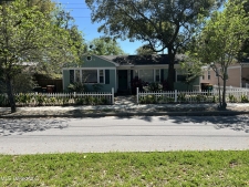 Listing Image #3 - Multi-family for sale at 1311 Father Ryan Avenue, Biloxi MS 39530